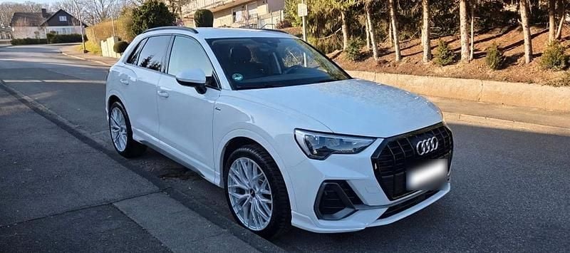 Gebraucht Audi Q3 S-Line 150 PS (110 kW) 2019 Weiß SUV