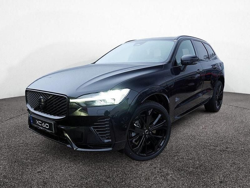 Neu Volvo XC60 Plus 455 PS (334 kW) 2025 Schwarz SUV
