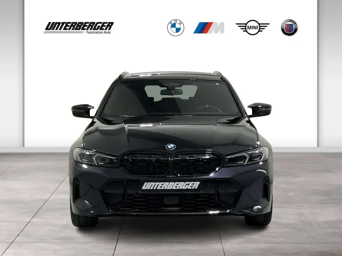 Gebraucht BMW M340 M Sport 340 PS (250 kW) 2025 Black sapphire Limousine