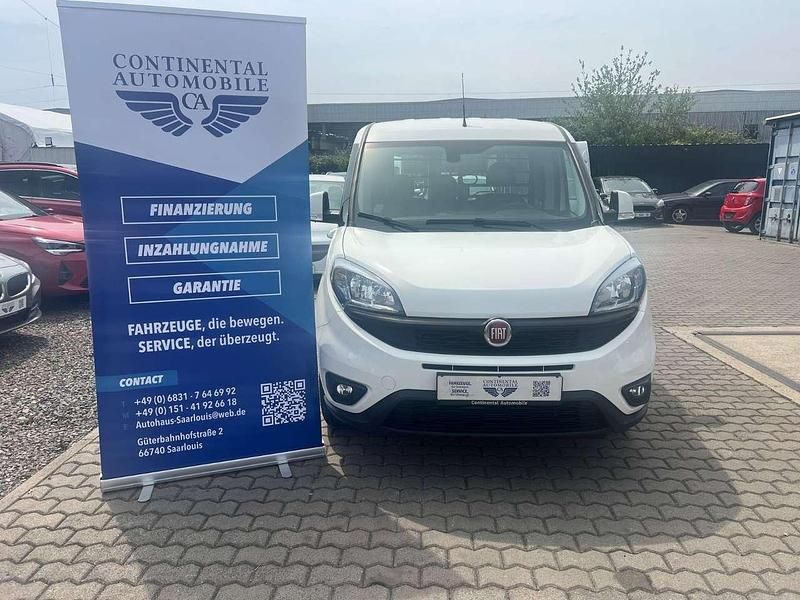 Bianco banchisa/pack/canova/sa Gebraucht 2020 Fiat Doblò Van / Kleinbus | 14.999 € (Etwas zu teuer) - Bild 1/4