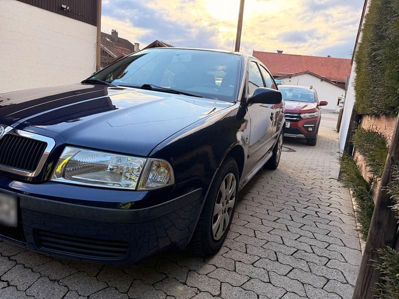 Gebraucht Skoda Octavia Classic 102 PS (75 kW) 2005 Blau Limousine