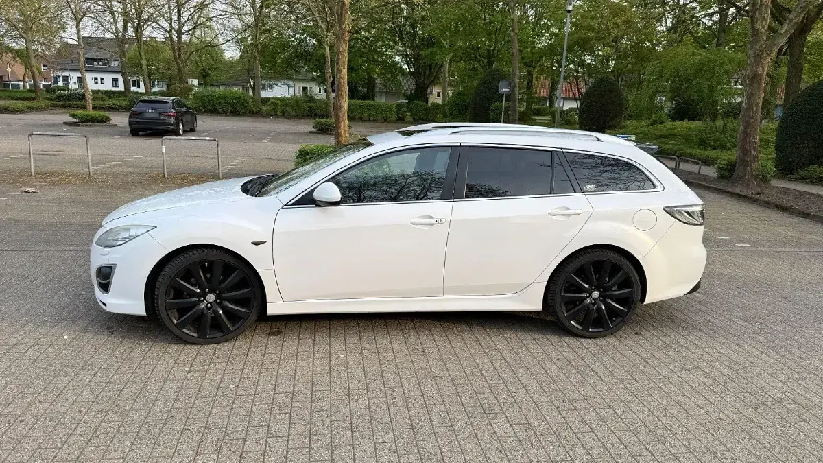 Gebraucht Mazda 6 Sports-Line 163 PS (119 kW) 2010 Weiß Kombi