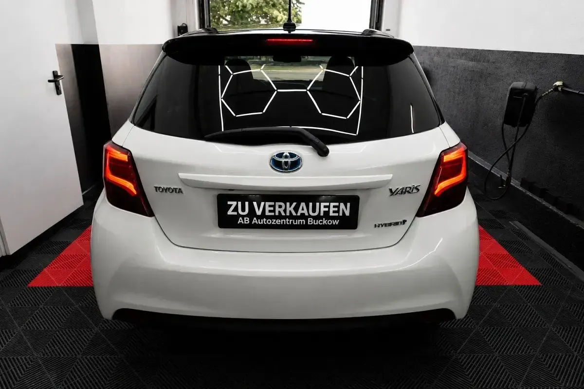Gebraucht Toyota Yaris Style 75 PS (55 kW) 2017 Kleinwagen