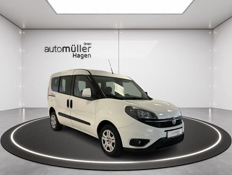 Weiß Gebraucht 2020 Fiat Doblò Van / Kleinbus | 10.990 € (Fairer Preis) - Bild 1/4