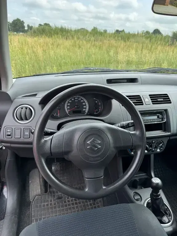 Gebraucht Suzuki Swift Club 92 PS (67 kW) 2008 Schwarz Kleinwagen