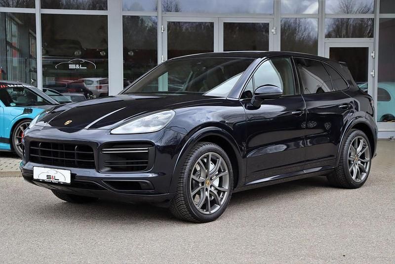 Moonlight blue pearl Gebraucht 2019 Porsche Cayenne Turbo Sport SUV | 71.990 € (Fairer Preis) - Bild 1/4