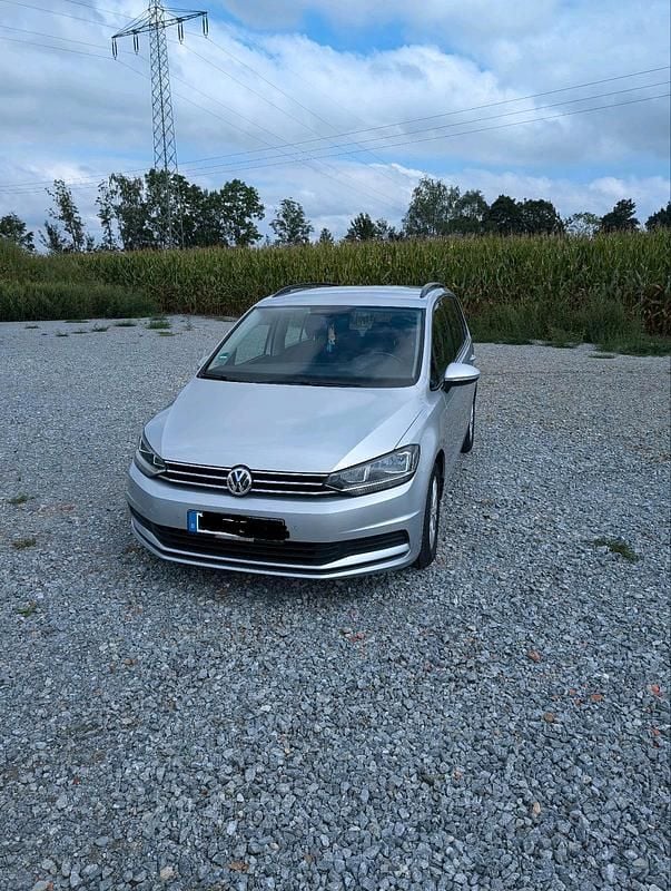 Gebraucht VW Touran 150 PS (110 kW) 2020 Silber Van / Kleinbus