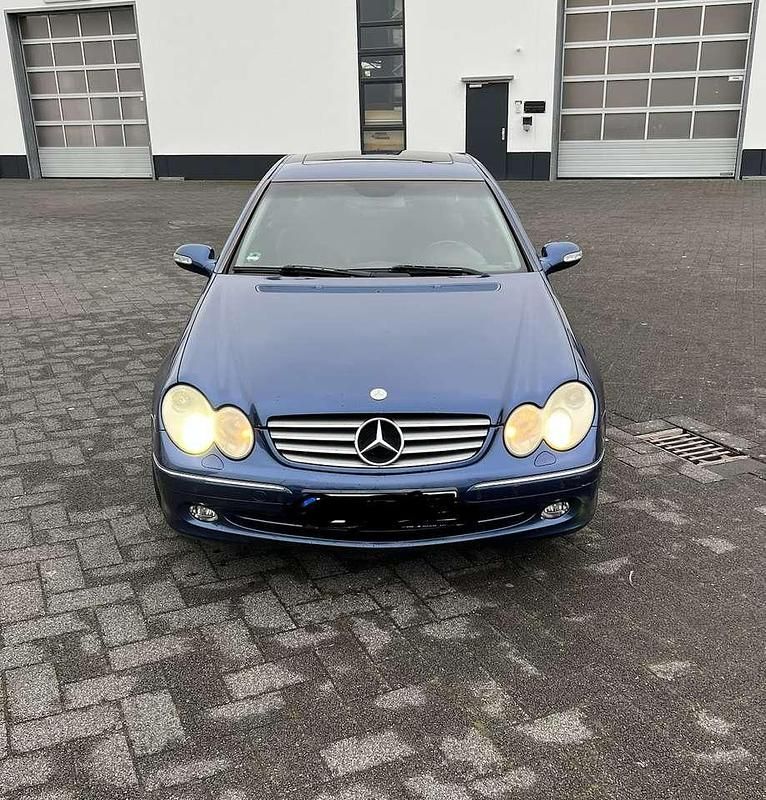 Gebraucht Mercedes CLK200 Elegance 163 PS (119 kW) 2004 Blau Coupé