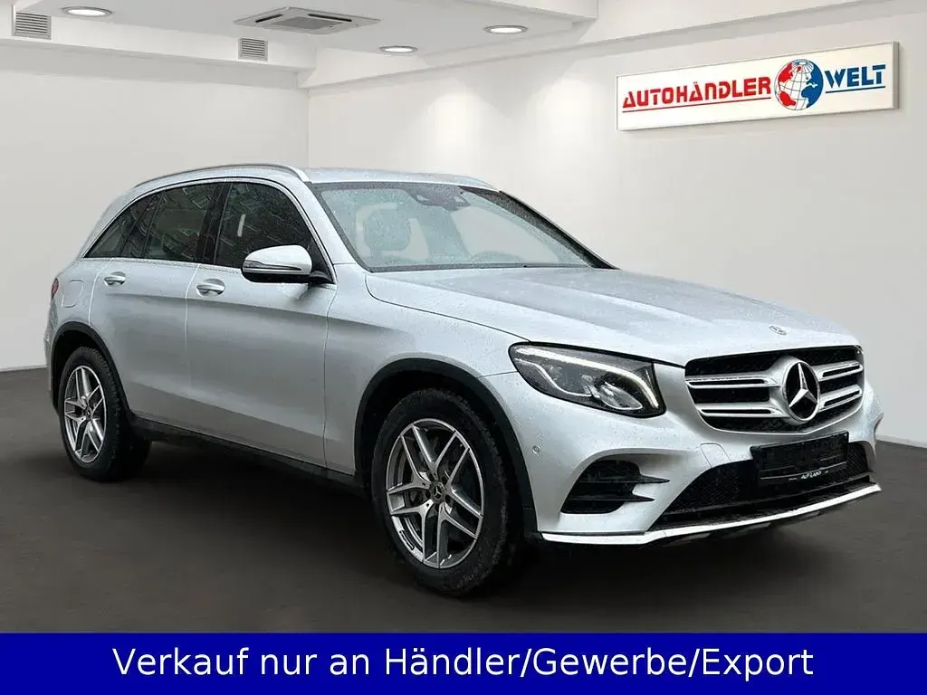 Gebraucht Mercedes GLC350 258 PS (189 kW) 2017 Silber SUV