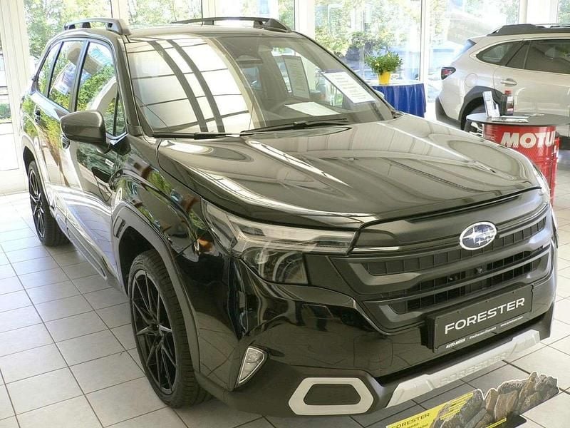 Neu Subaru Forester Exclusive+ 136 PS (100 kW) 2025 Schwarz SUV