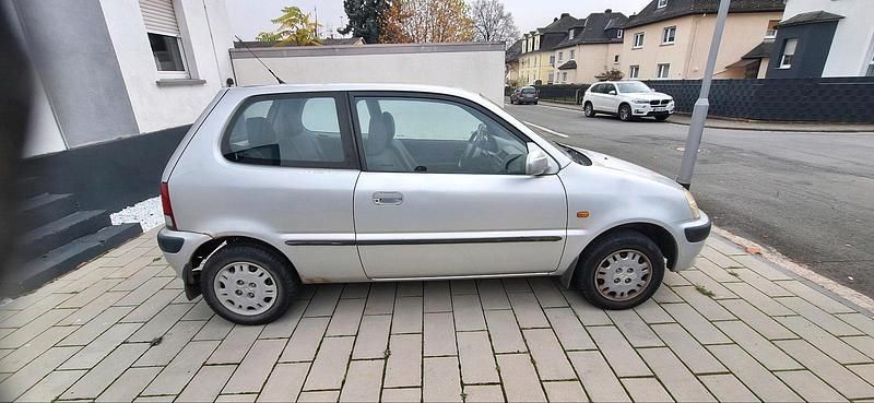 Gebraucht Honda Logo 65 PS (47 kW) 1999 Silber Kleinwagen