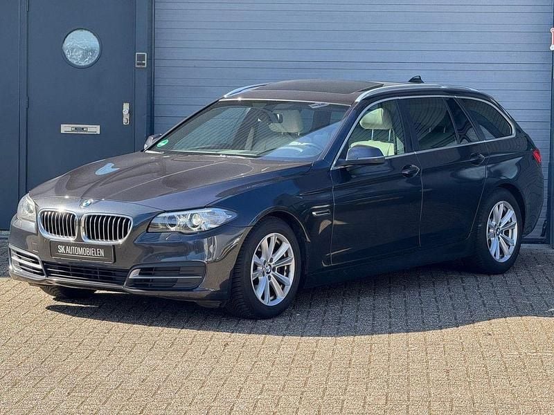 Gebraucht BMW 520 Executive 184 PS (135 kW) 2014 Grau Kombi