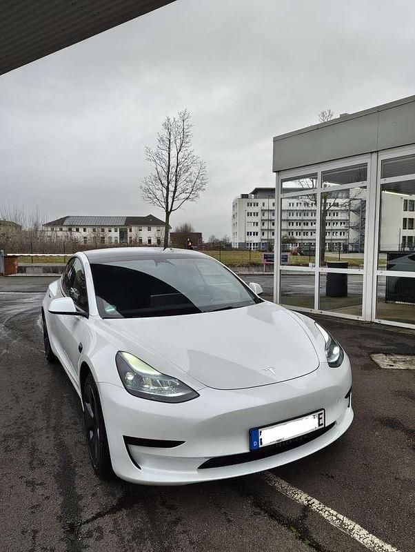 Gebraucht Tesla Model 3 208 kW (283 PS) 2022 Limousine