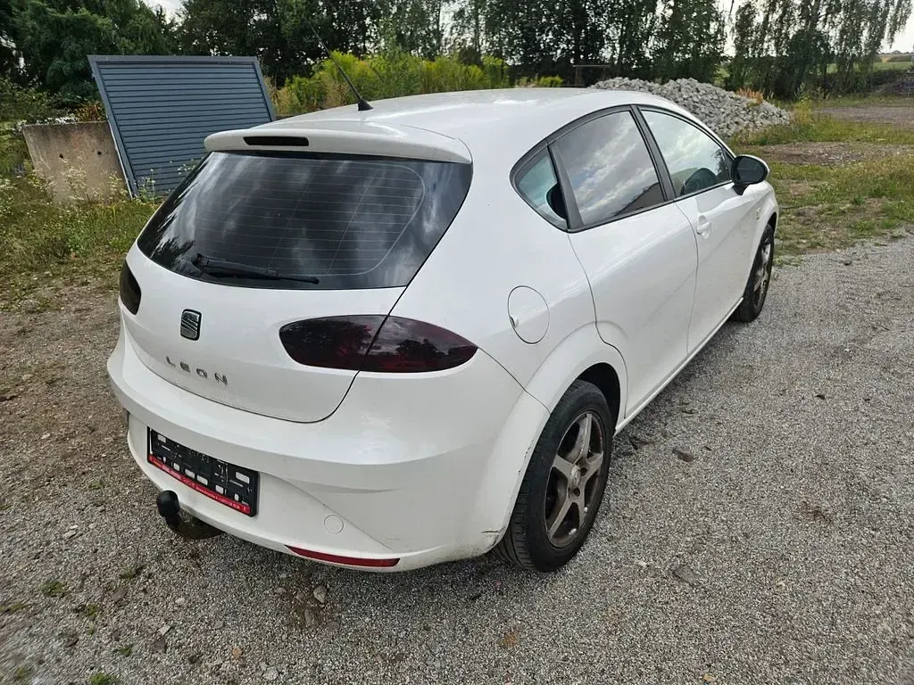Gebraucht Seat Leon Style 125 PS (91 kW) 2012 Limousine