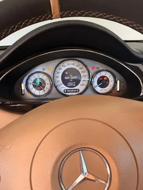 Gebraucht Mercedes CLS350 AMG 292 PS (214 kW) 2009 Weiß Coupé