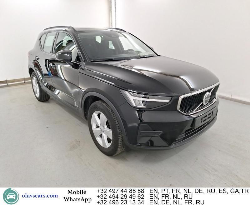 Gebraucht Volvo XC40 129 PS (94 kW) 2023 Schwarz SUV