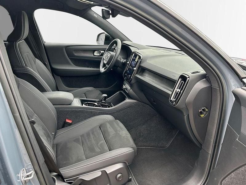 Gebraucht Volvo XC40 Plus 169 kW (231 PS) 2022 Grau SUV