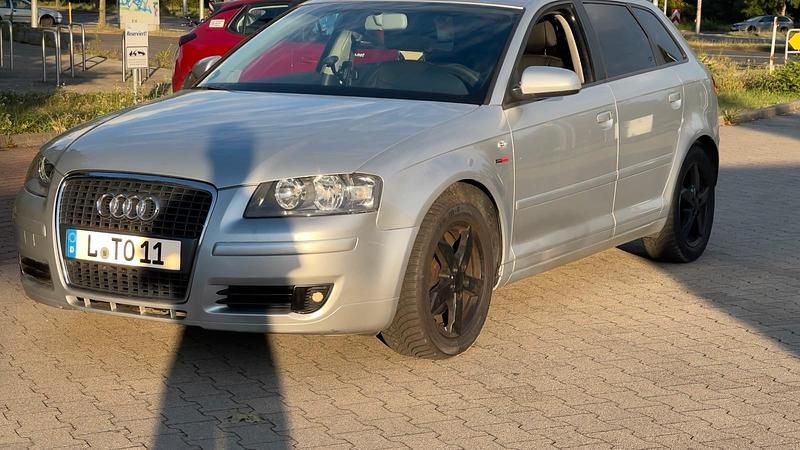 Silber Gebraucht 2005 Audi A3 Sport Kombi | 4.999 € (Fairer Preis) - Bild 1/4