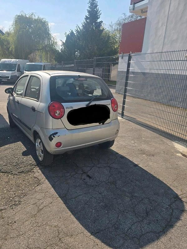 Gebraucht Chevrolet Matiz 52 PS (38 kW) 2009 Silber Kleinwagen