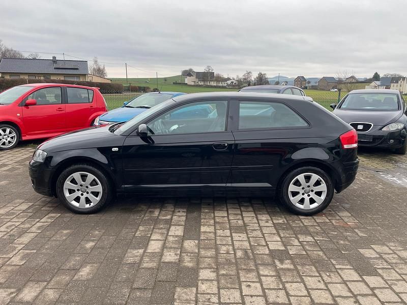 Gebraucht Audi A3 Ambiente 160 PS (117 kW) 2007 Schwarz Kleinwagen