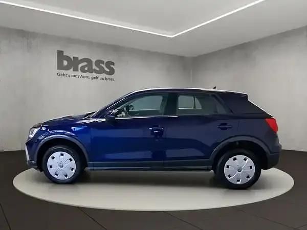 Gebraucht Audi Q2 Advanced Plus 150 PS (110 kW) 2023 Navarrablau metallic SUV
