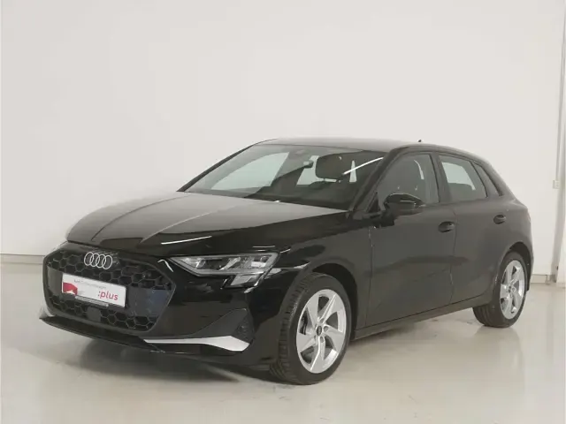 Gebraucht Audi A3 Advanced 150 PS (110 kW) 2025 Mythosschwarz metallic Limousine