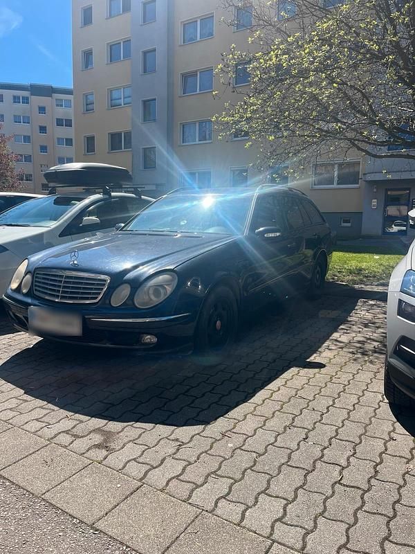 Second-hand Mercedes E280 190 CP (139 kW) 2006 Albastru Break