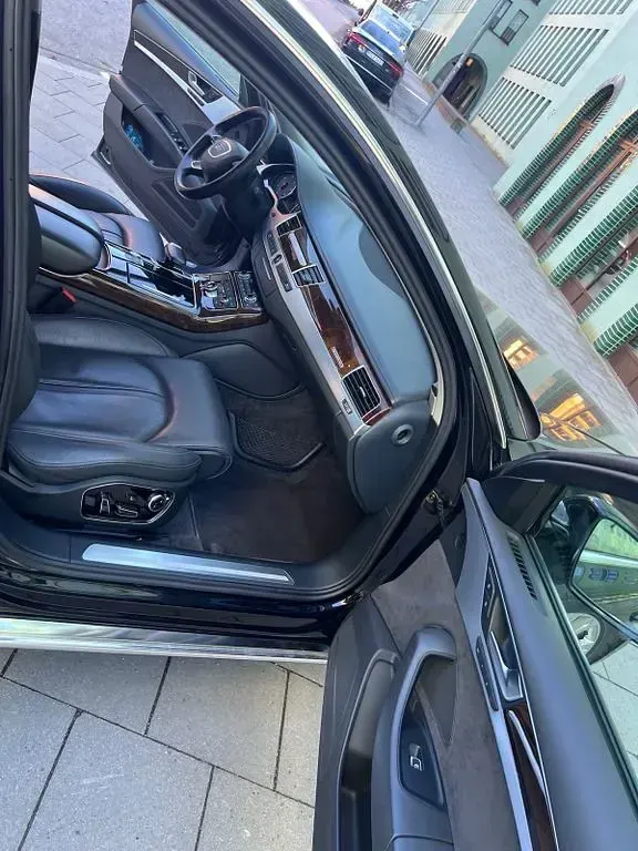 Gebraucht Audi A8 Sport 258 PS (189 kW) 2014 Schwarz Limousine