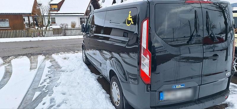 Gebraucht Ford Transit 2016 Schwarz Van / Kleinbus