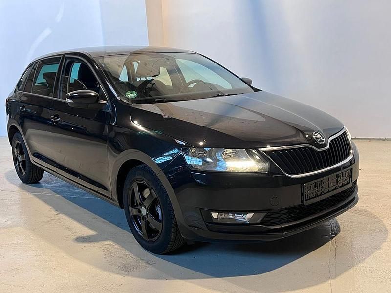 Gebraucht Skoda Rapid Ambition 125 PS (91 kW) 2018 Schwarz Limousine