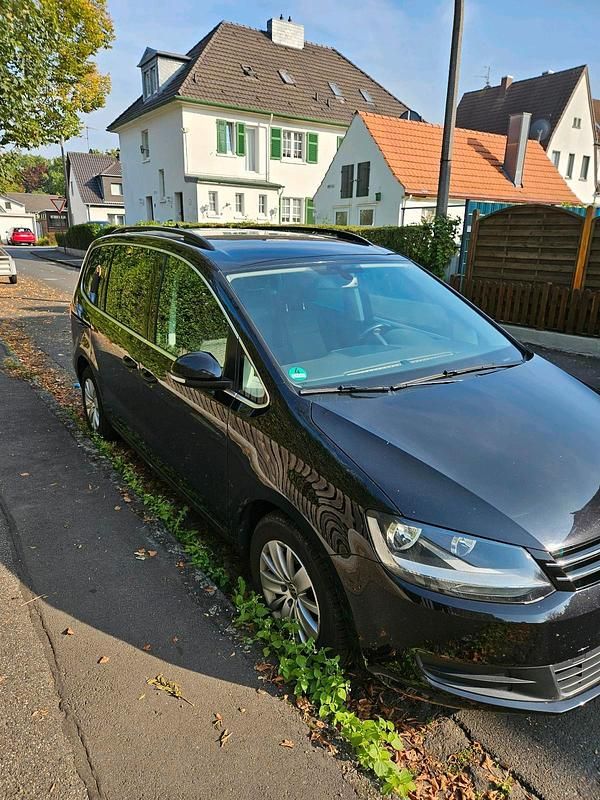 Schwarz Gebraucht 2015 VW Sharan Van / Kleinbus | 14.999 € (Fairer Preis) - Bild 1/4