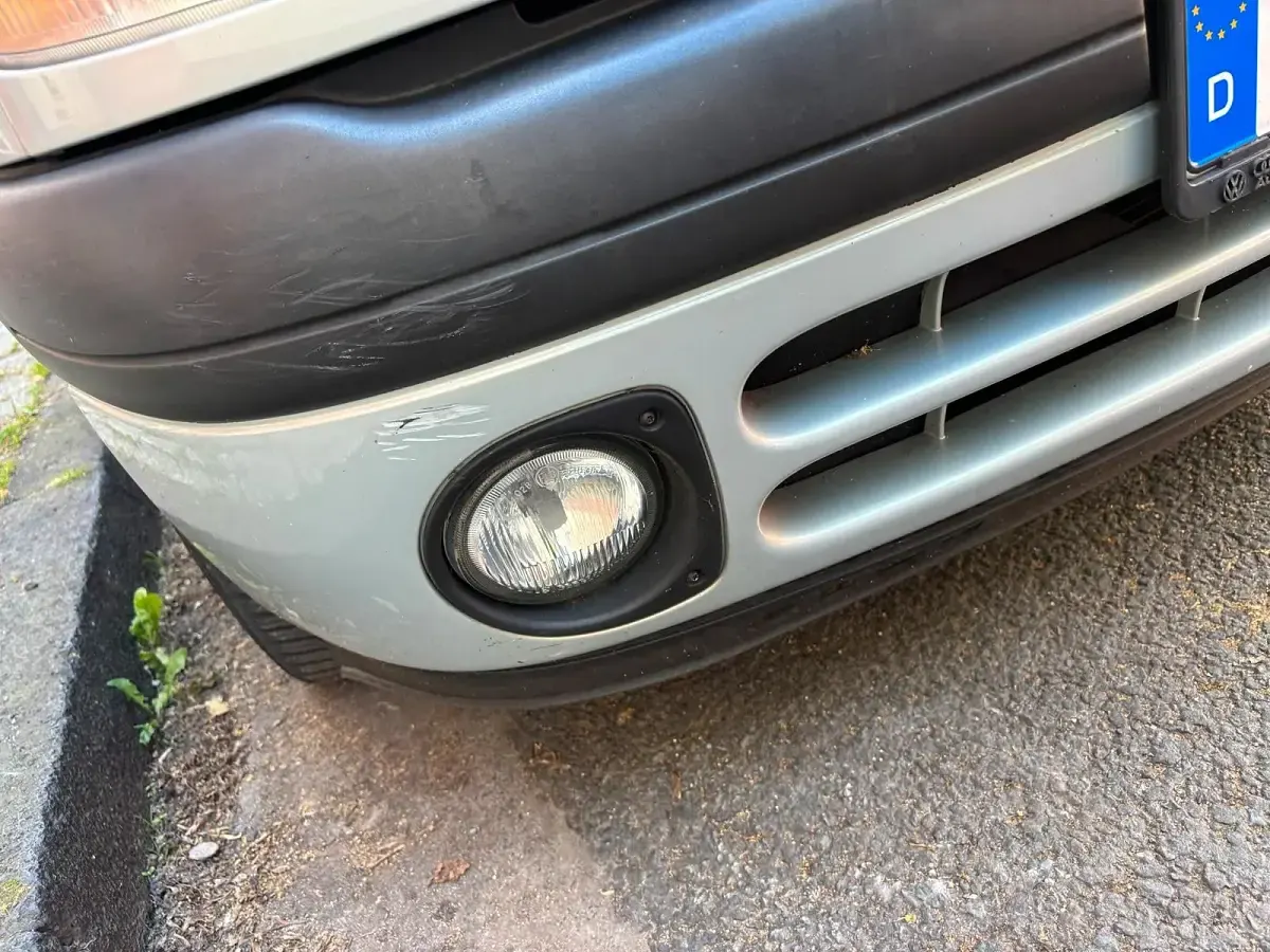 Gebraucht Renault Clio II 75 PS (55 kW) 2000 Silber Kleinwagen