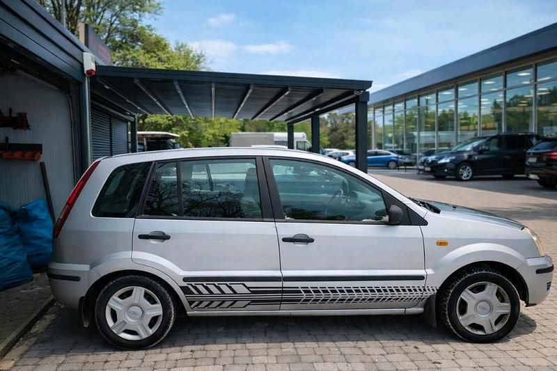 Gebraucht Ford Fusion 80 PS (58 kW) 2004 Grau Kleinwagen