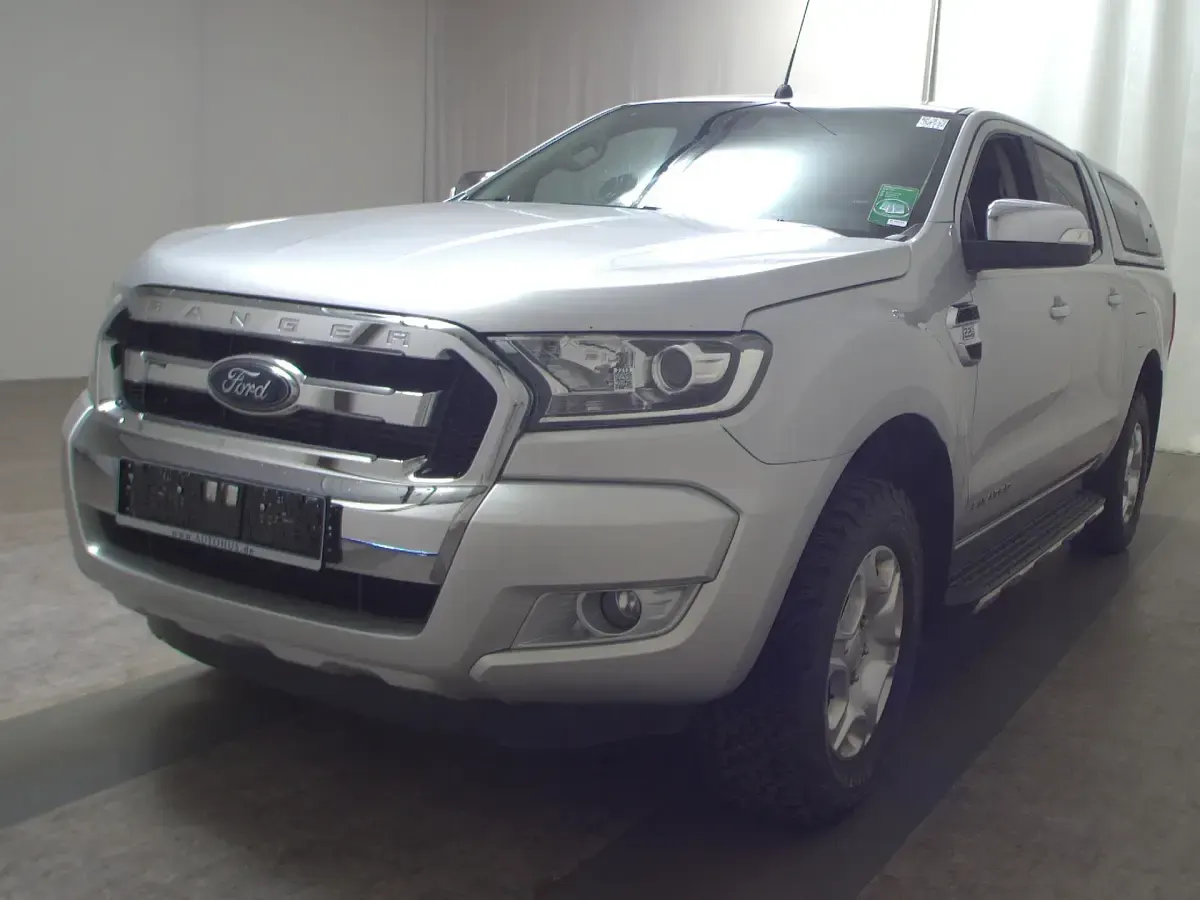 Gebraucht Ford Ranger Limited 160 PS (117 kW) 2019 Silber Pickup