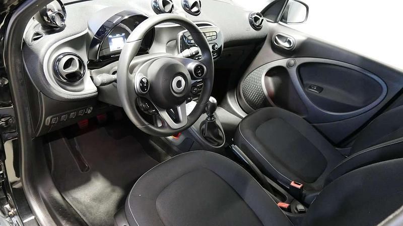 Gebraucht Smart ForFour Passion 90 PS (66 kW) 2016 Schwarz Kleinwagen