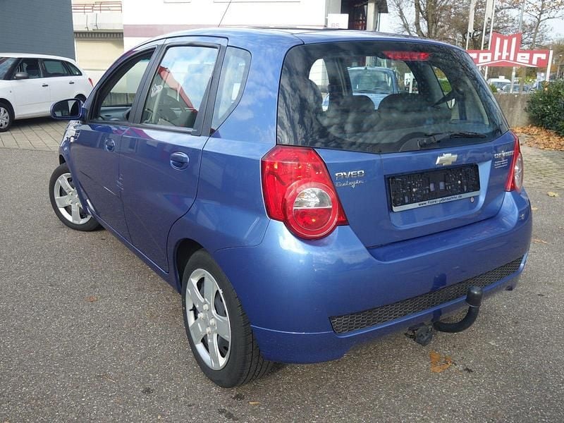 Używany Chevrolet Aveo LS 84 KM (61 kW) 2009 Niebieski Hatchback