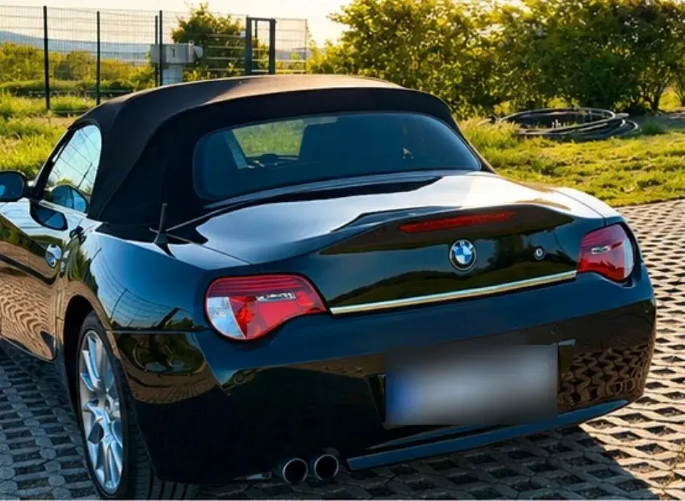 Gebraucht BMW Z4 177 PS (130 kW) 2006 Schwarz Cabrio