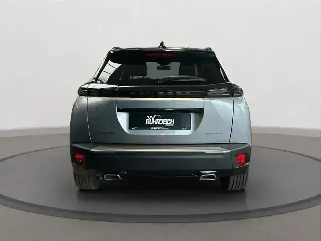 Gebraucht Peugeot 2008 GT 136 PS (100 kW) 2025 Silber SUV