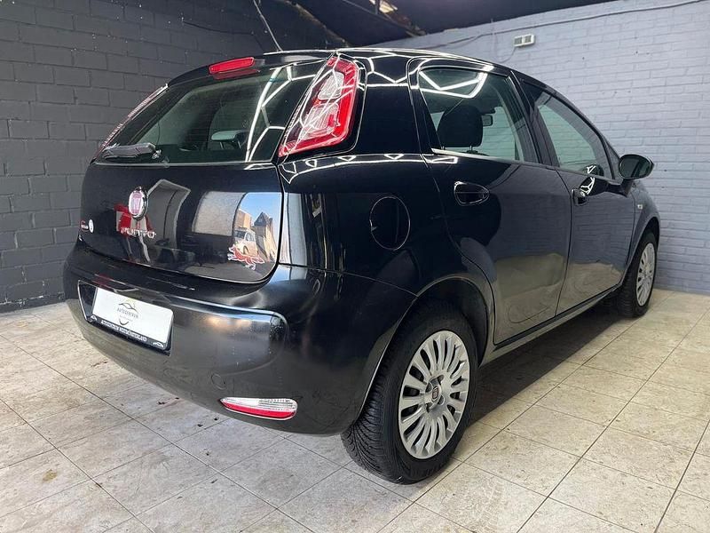 Gebraucht Fiat Punto S 69 PS (50 kW) 2012 Schwarz Kleinwagen