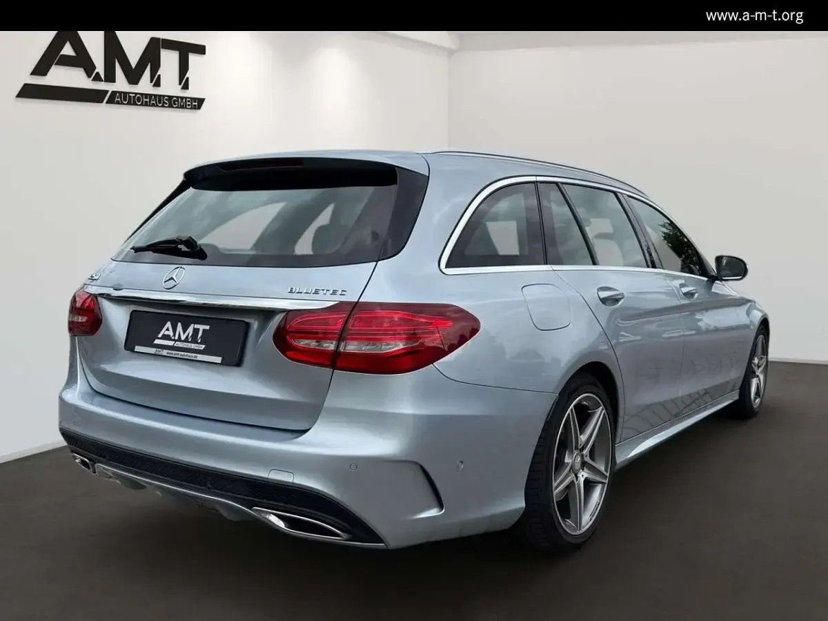Gebraucht Mercedes C250 AMG 204 PS (150 kW) 2015 Diamantsilber Kombi