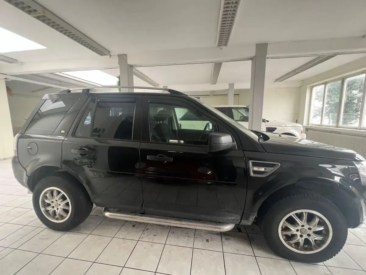 Gebraucht Land Rover Freelander 2 S 150 PS (110 kW) 2012 Schwarz SUV