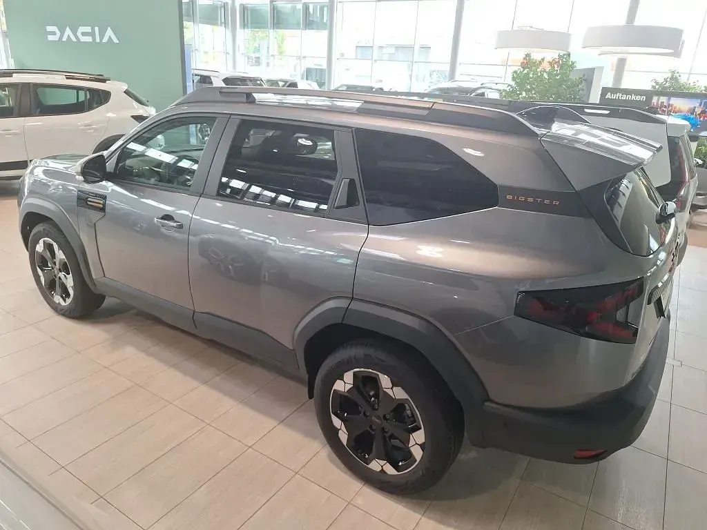 Neu Dacia Bigster Extreme 156 PS (114 kW) 2026 Other SUV