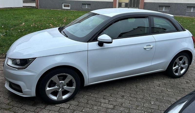 Gebraucht Audi A1 95 PS (69 kW) 2016 Weiß Kleinwagen