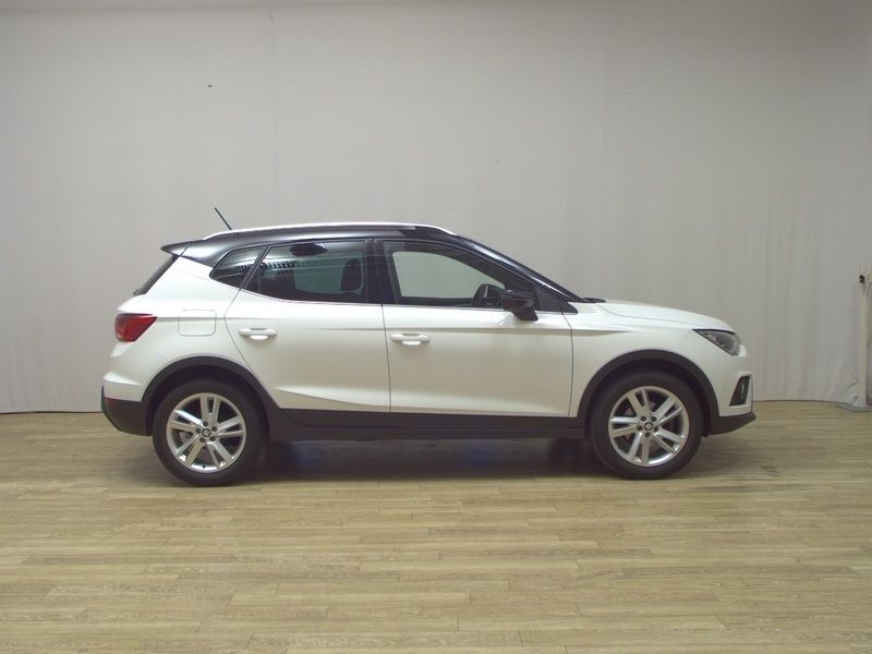 Weiss Gebraucht 2021 Seat Arona FR-Line SUV | 19.980 € (Fairer Preis) - Bild 1/4