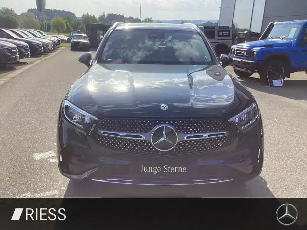 Gebraucht Mercedes GLC300 AMG 204 PS (150 kW) 2025 Metalliclack graphitgrau SUV