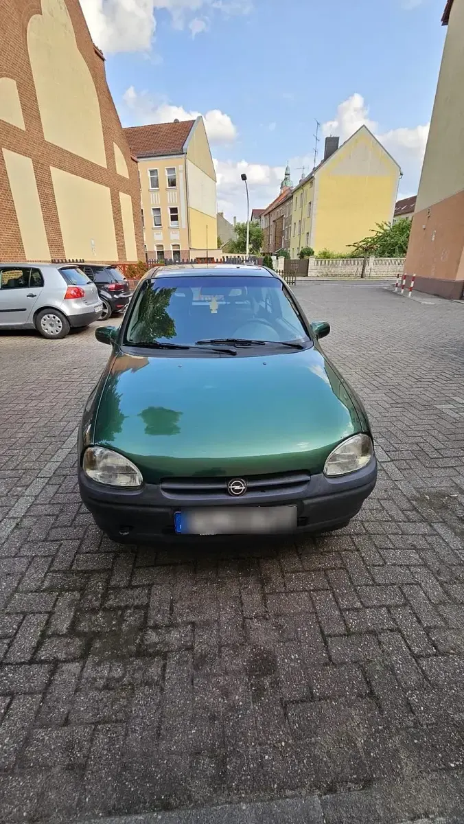 Occasion Opel Corsa 60 ch (44 kW) 1997 Vert Citadine