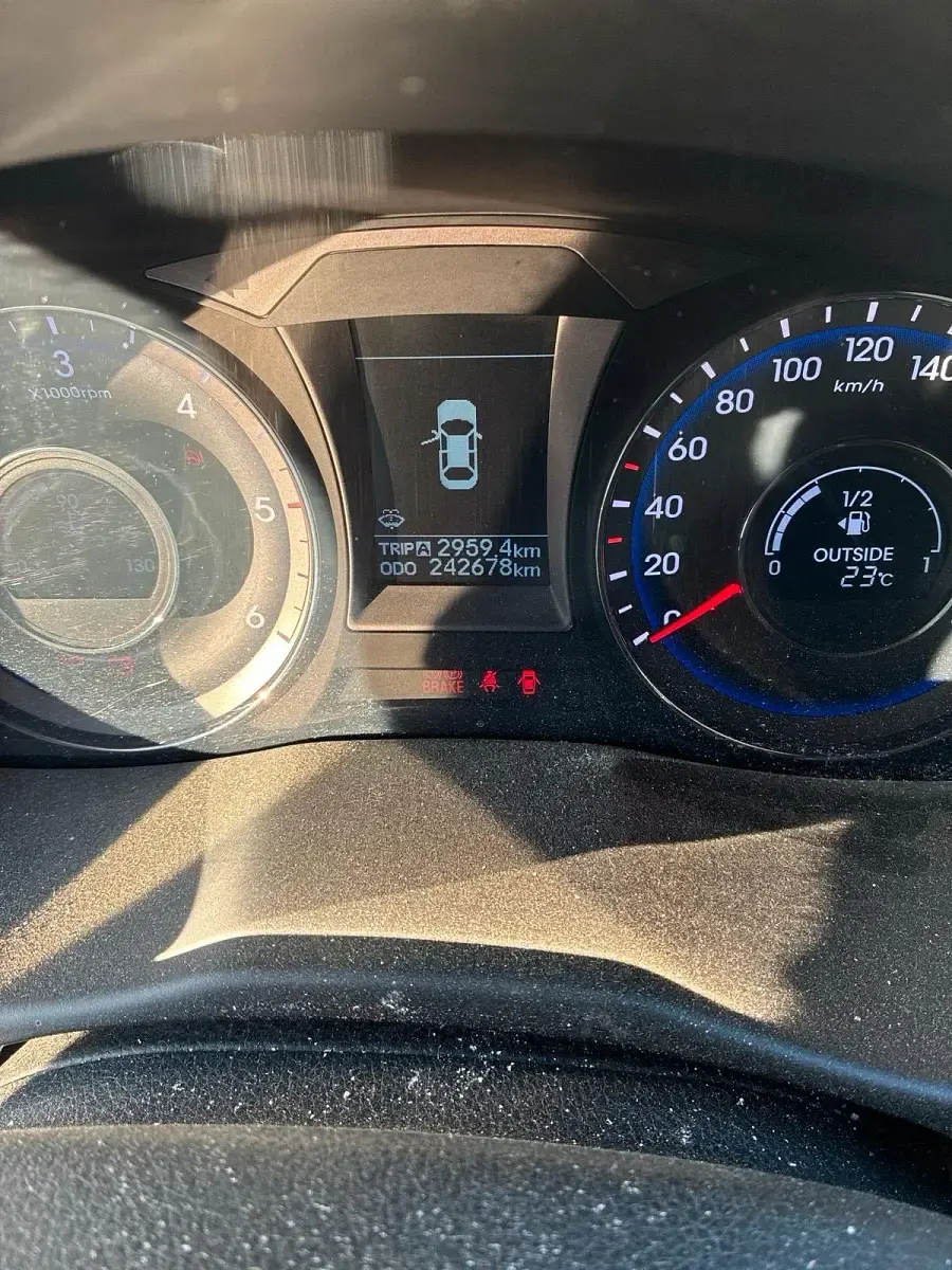 Gebraucht Hyundai i40 135 PS (99 kW) 2013 Schwarz Kombi