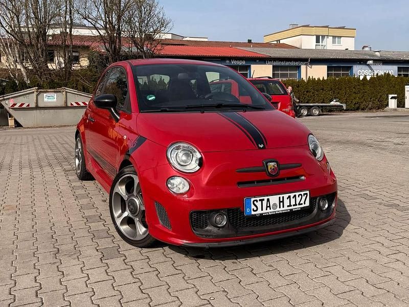 Gebraucht Abarth 595 Competizione 179 PS (131 kW) 2015 Rot Limousine