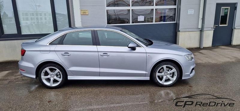 Gebraucht Audi A3 Ambiente 150 PS (110 kW) 2016 Silber Limousine