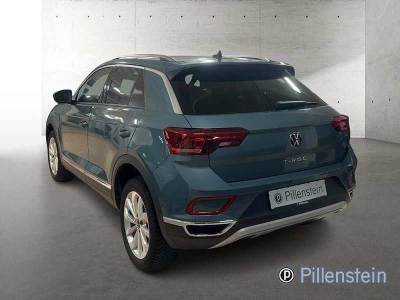 Gebraucht VW T-Roc Style 150 PS (110 kW) 2024 Blau SUV